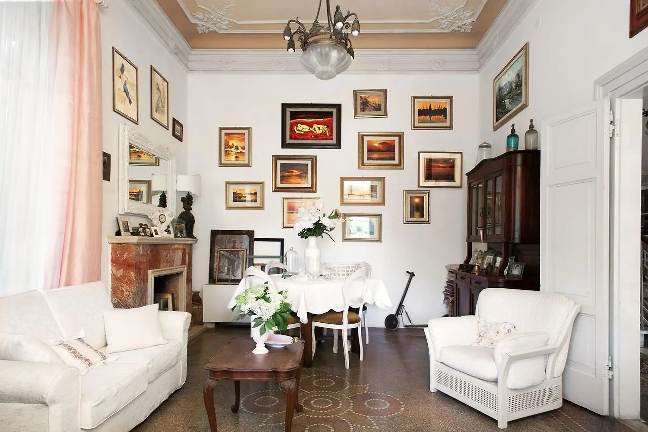 ** Hotel Villa La Fonte Marina di Pietrasanta Italy