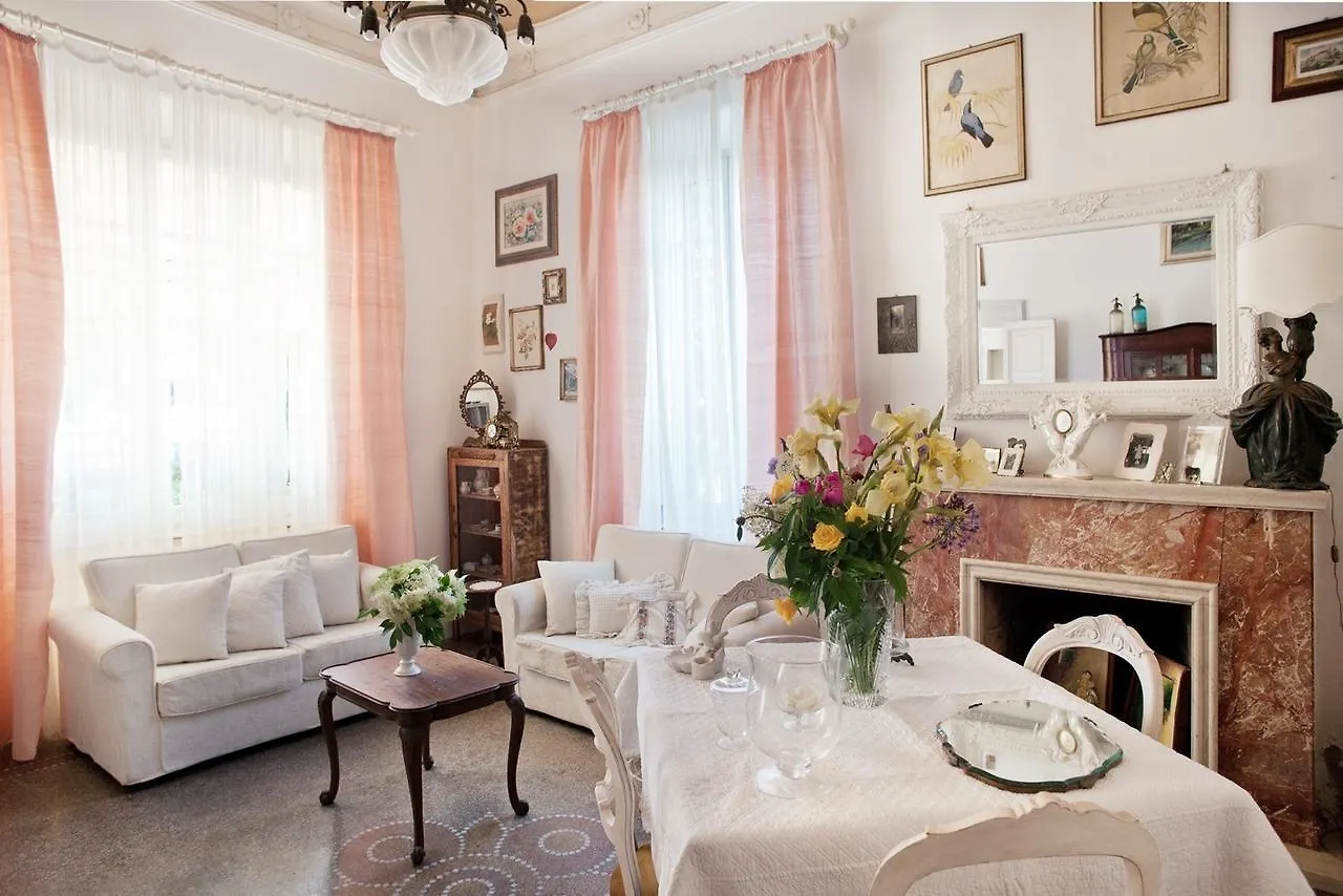 Villa La Fonte Marina di Pietrasanta