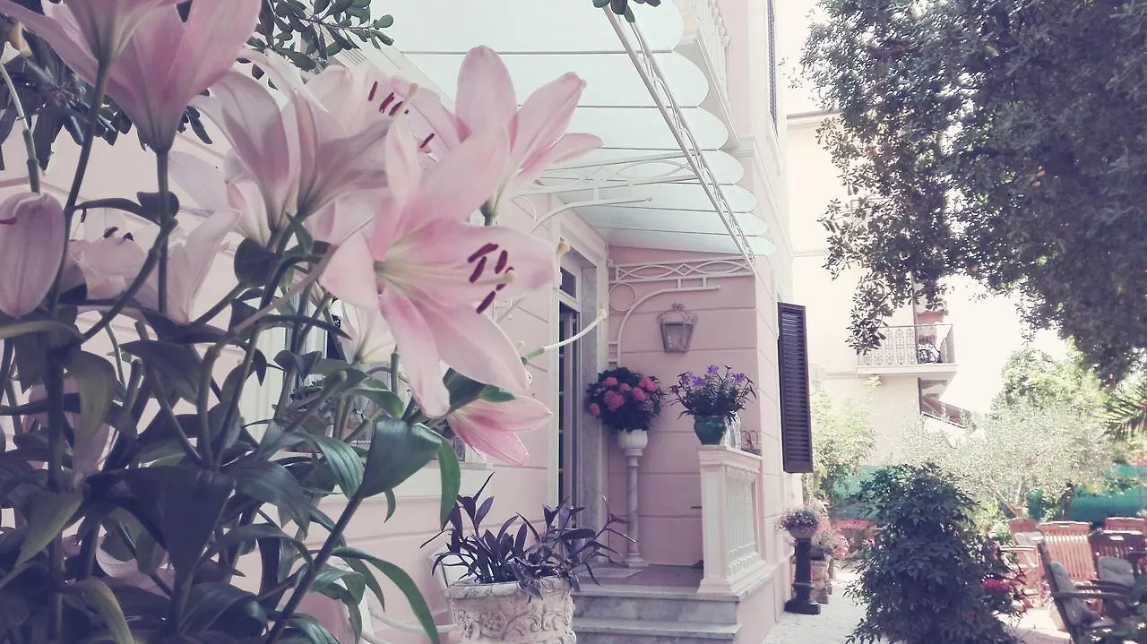 Hotel Villa La Fonte Marina di Pietrasanta